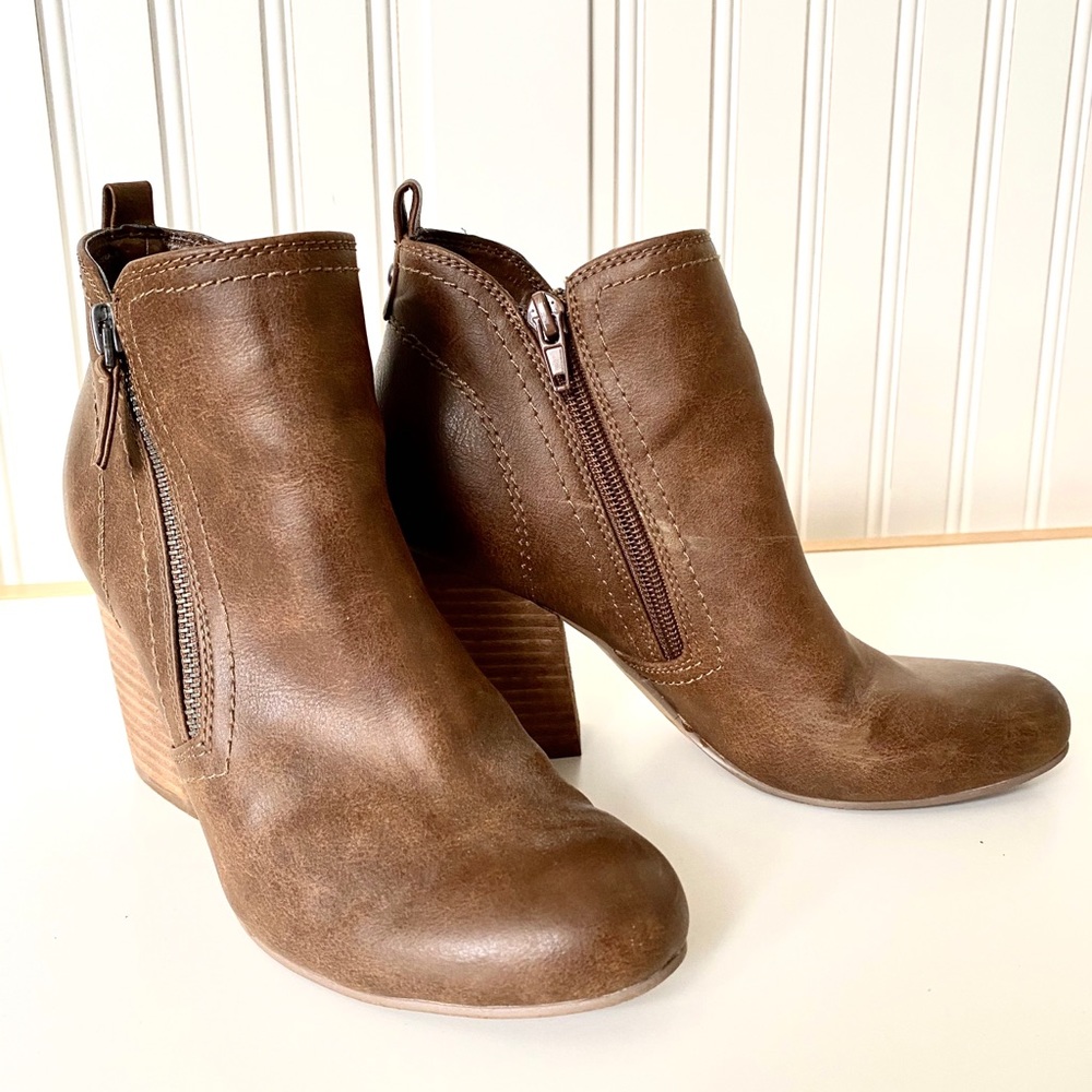 Crown Vintage Taryn Bootie